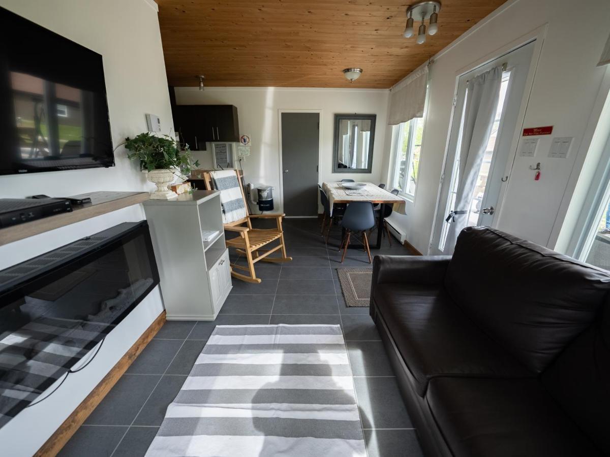 Chalets Au Bord Du Lac Chicoutimi Extérieur photo