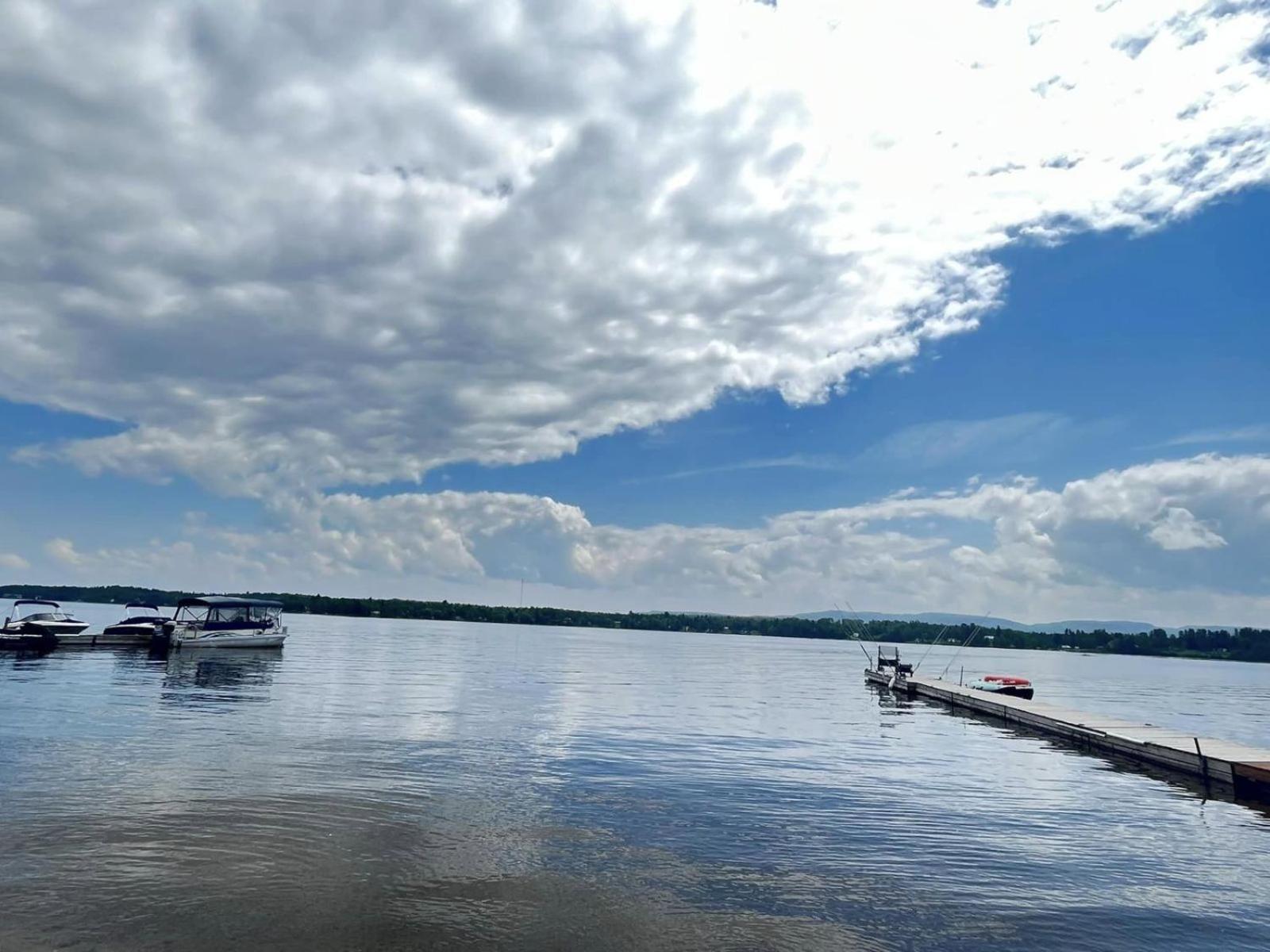 Chalets Au Bord Du Lac Chicoutimi Extérieur photo