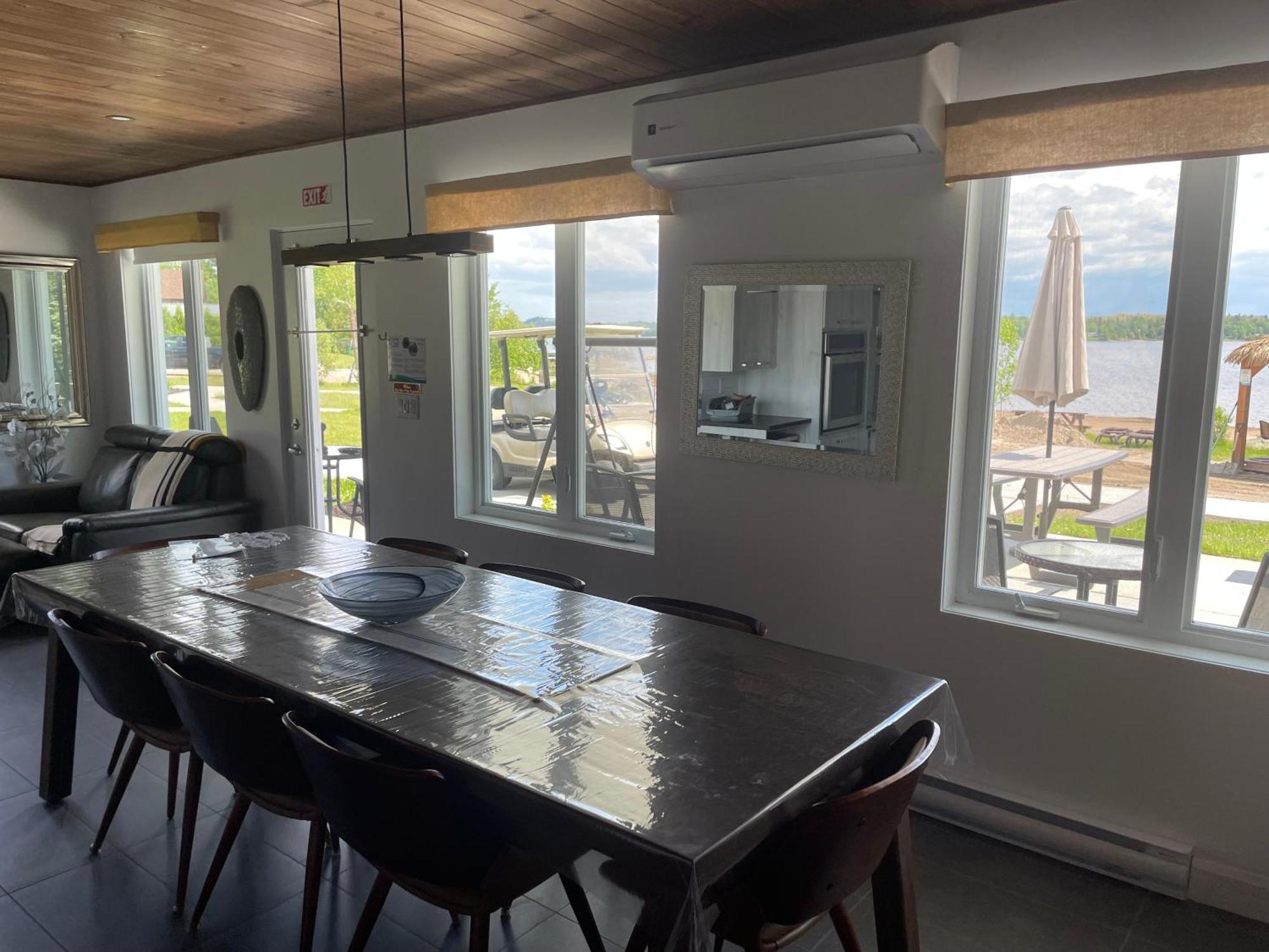 Chalets Au Bord Du Lac Chicoutimi Extérieur photo